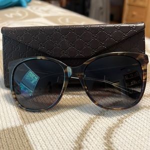 Navy Tortoise Gucci Sunglasses